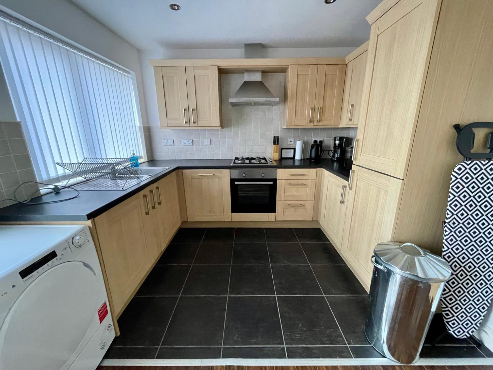 Apartment 2 Bedroom City-centre With Free Parking