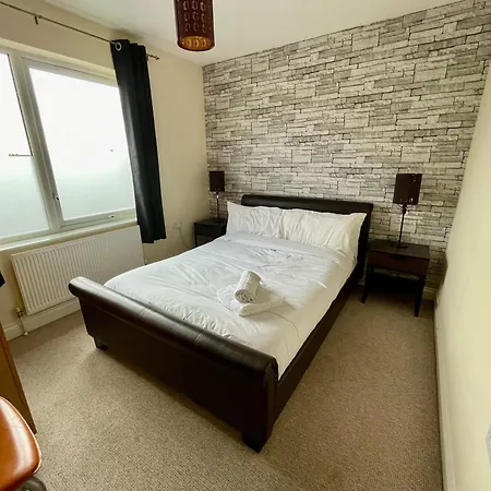 2 Bedroom City-Centre Apartment With Free Parking Belfast Exterior photo